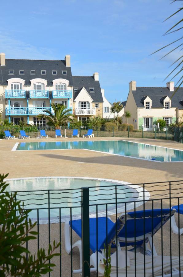 Vacances A L Ocean - T4 Grand Balcon Tout Confort - Wifi Et Parking Gratuits - Mer Plage Piscine A Environ 25 M - Centre Ville, Tous Commerces, Marche, Et Port A 10 Minutes A Pied En Longeant La Mer Guilvinec Exterior foto