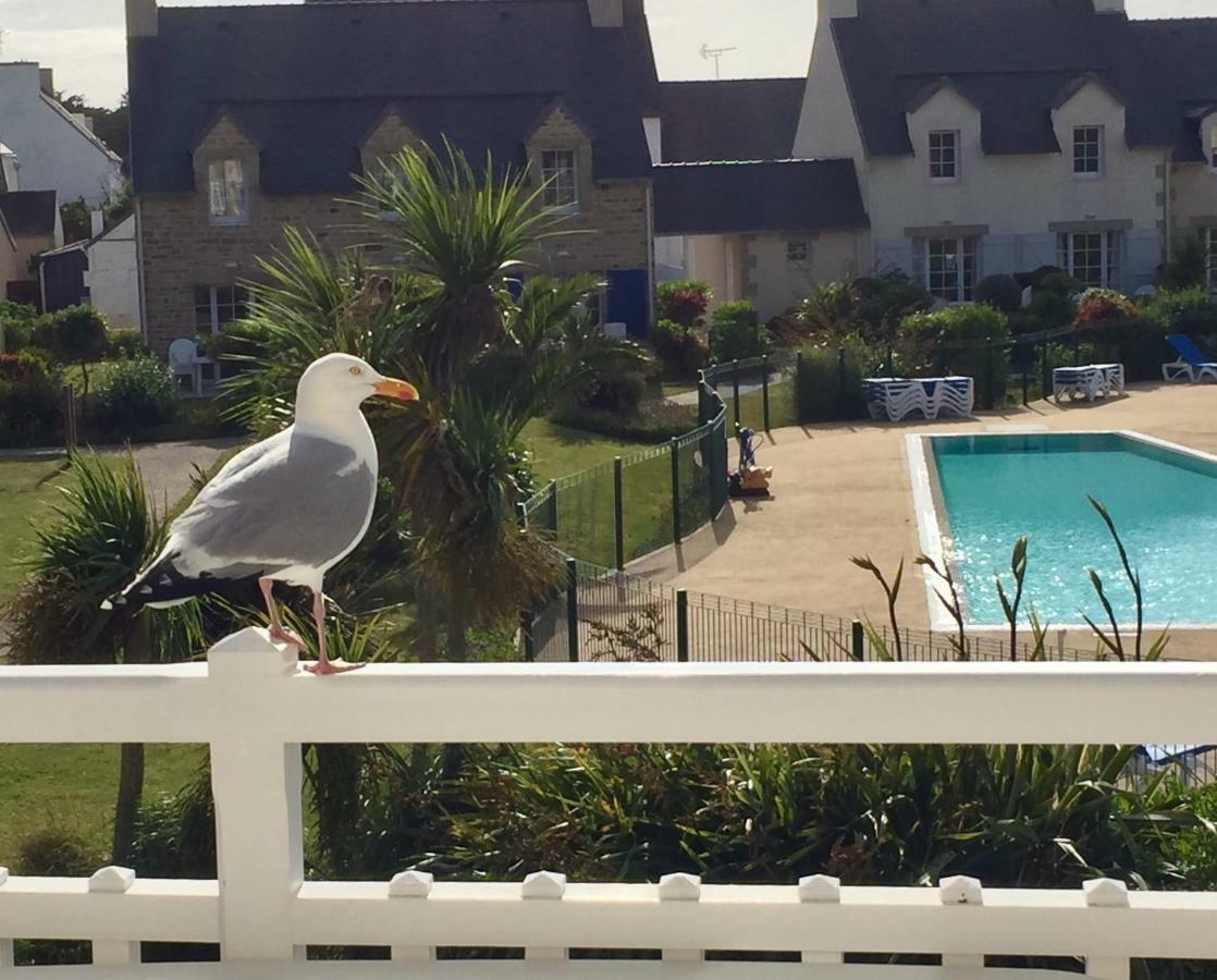 Vacances A L Ocean - T4 Grand Balcon Tout Confort - Wifi Et Parking Gratuits - Mer Plage Piscine A Environ 25 M - Centre Ville, Tous Commerces, Marche, Et Port A 10 Minutes A Pied En Longeant La Mer Guilvinec Exterior foto