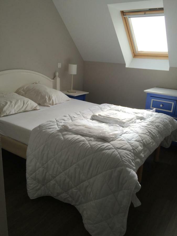 Vacances A L Ocean - T4 Grand Balcon Tout Confort - Wifi Et Parking Gratuits - Mer Plage Piscine A Environ 25 M - Centre Ville, Tous Commerces, Marche, Et Port A 10 Minutes A Pied En Longeant La Mer Guilvinec Exterior foto